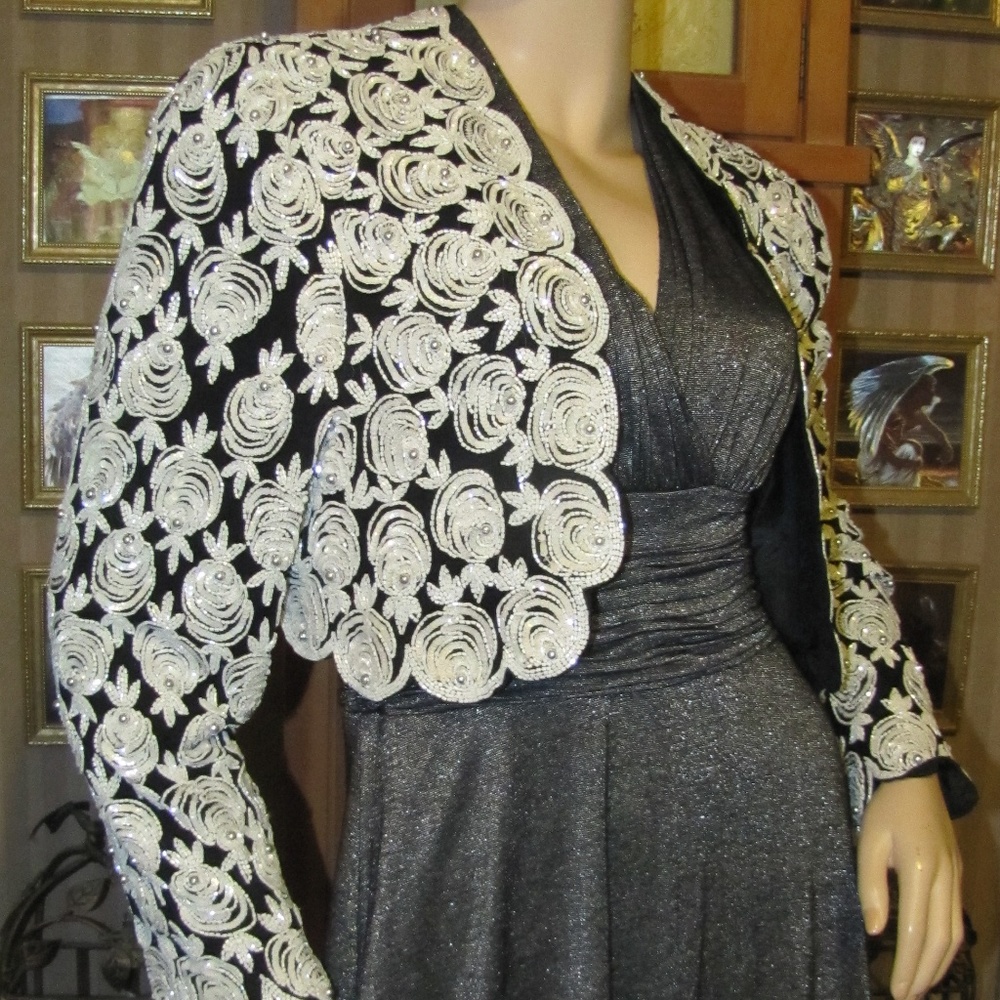 Beaded Black & White Silk Jacket M made in India